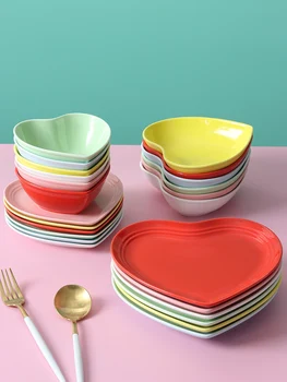 Керамические чаши и тарелки в форме сердца Посуда для влюбленных Десертные блюда в виде персикового сердечка, миски для супа, Милые обеденные тарелки, кухонные принадлежности